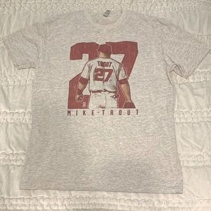 Mike Trout California Angels 27 Baseball Player Center Field T-Shirt Top Mens XL